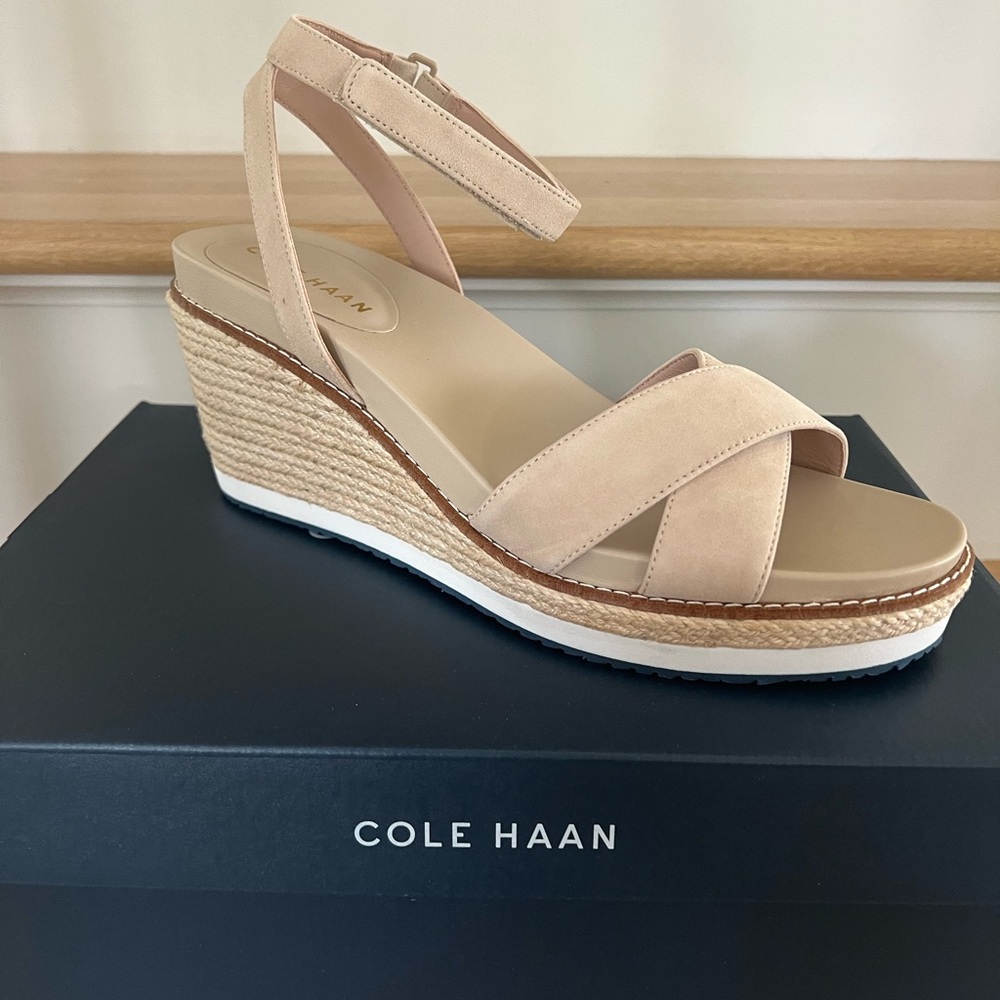 🚨Price Drop! NWT Cole Haan Cloudfeel Espadrille, size 10.5
